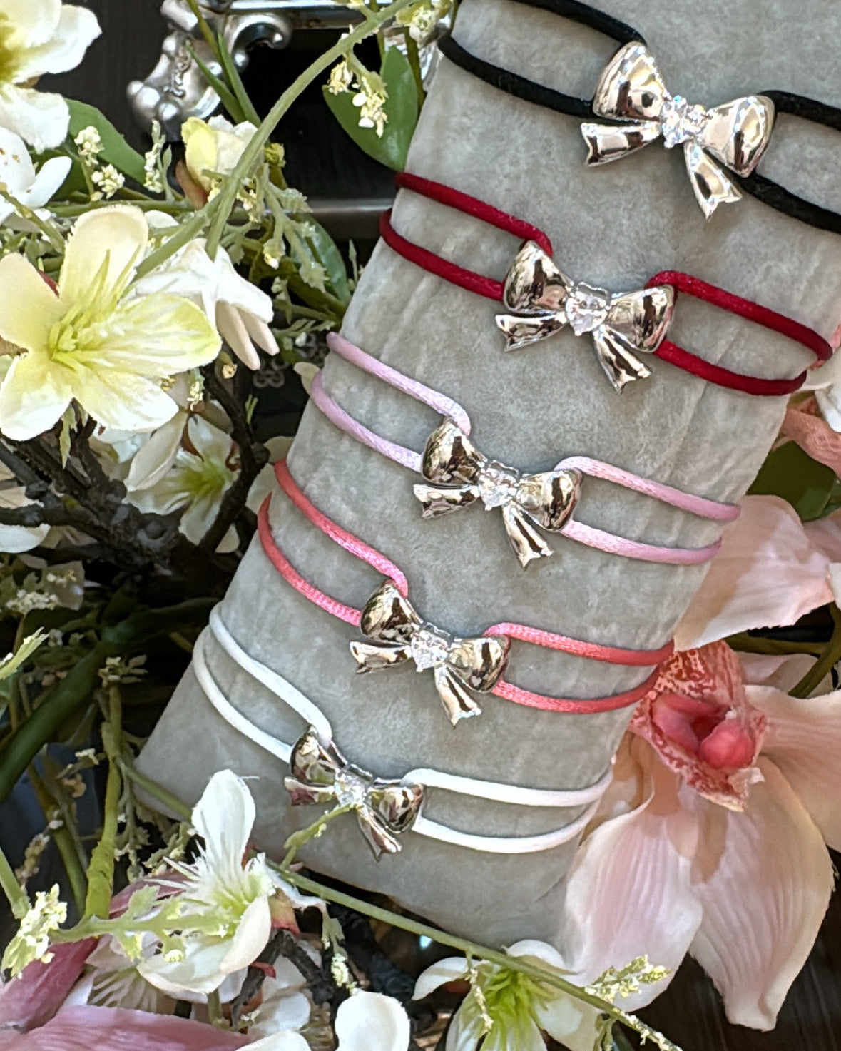 Bow Bracelet in Different Colors